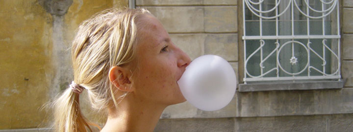 What’s the Best Chewing Gum for Teeth?